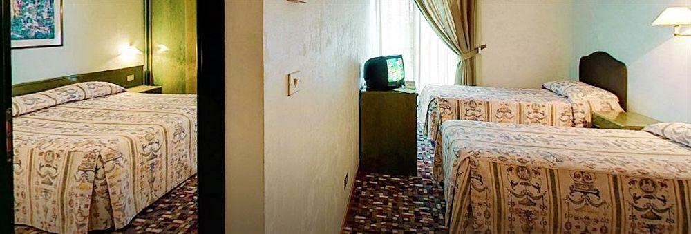 סולמונה Hotel Santacroce Meeting מראה חיצוני תמונה