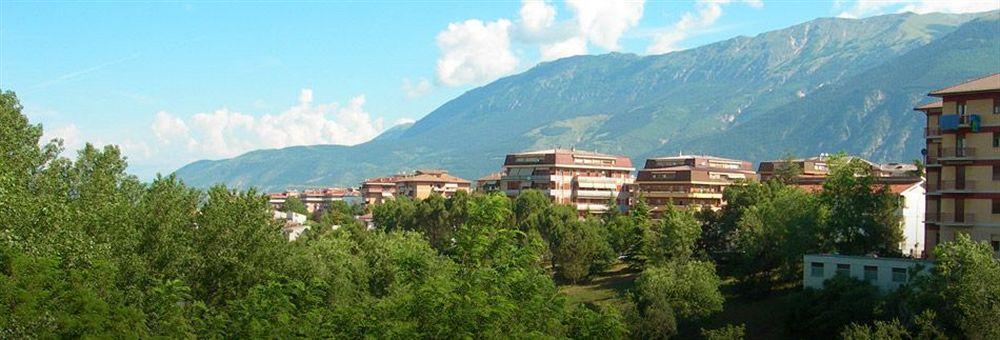 סולמונה Hotel Santacroce Meeting מראה חיצוני תמונה